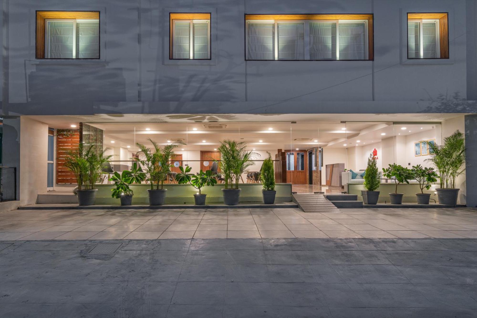 Skyla Studios & Suites - Hitech City Hyderabad Exterior foto